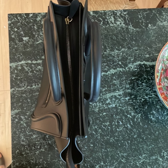 CELINE LARGE LUGGAGE TOTE NEW! - Picture 4 of 11